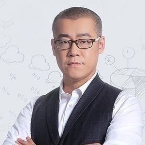 吴晓波：比特币暴涨，怀疑人生；李笑来：区块链凉了？你没有足够的思考